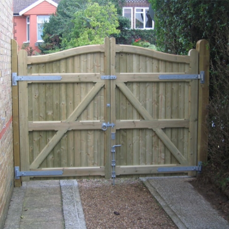 Installed softwood Cranbourne gates