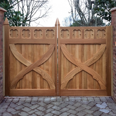 Iroko Hardwood Artemis Gate