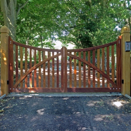 Berwick Gates by Tate Fencing